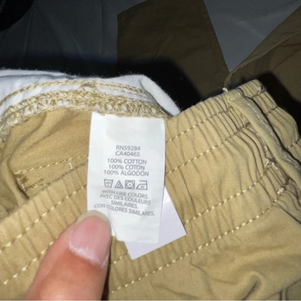 The Childrens Place Boys Khaki‎ Cargo Pants Tan Cotton Size 8 Elastic Waist